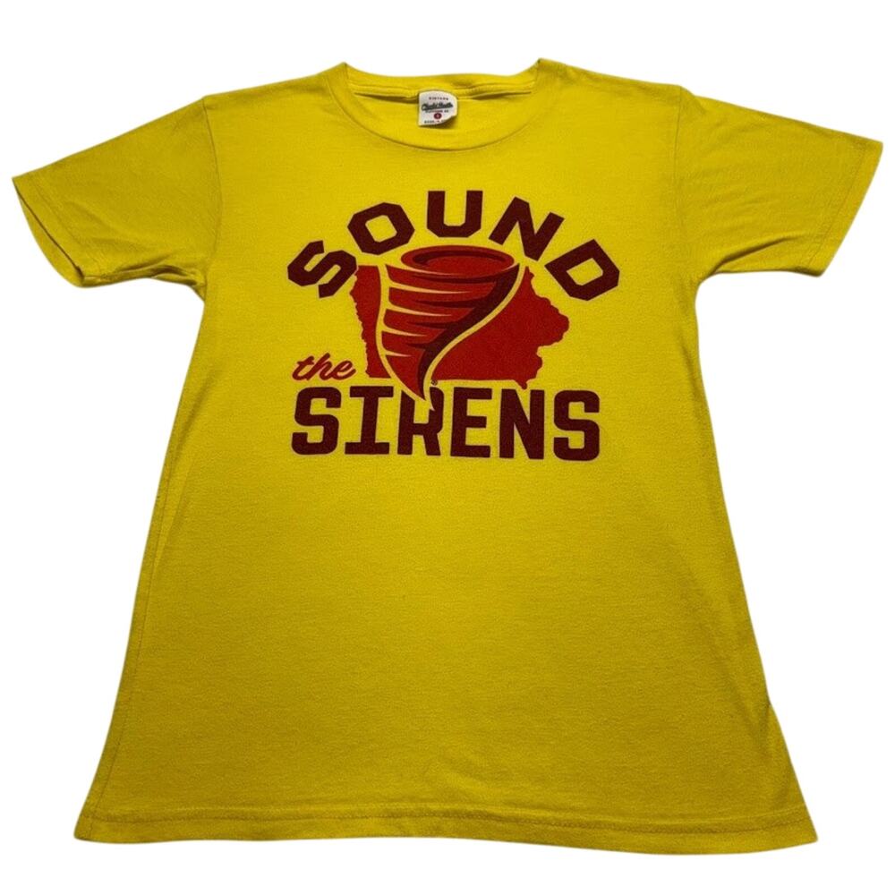 Charlie Hustle Iowa State Cyclones Sound the Sirens Graphic T-Shirt Size S